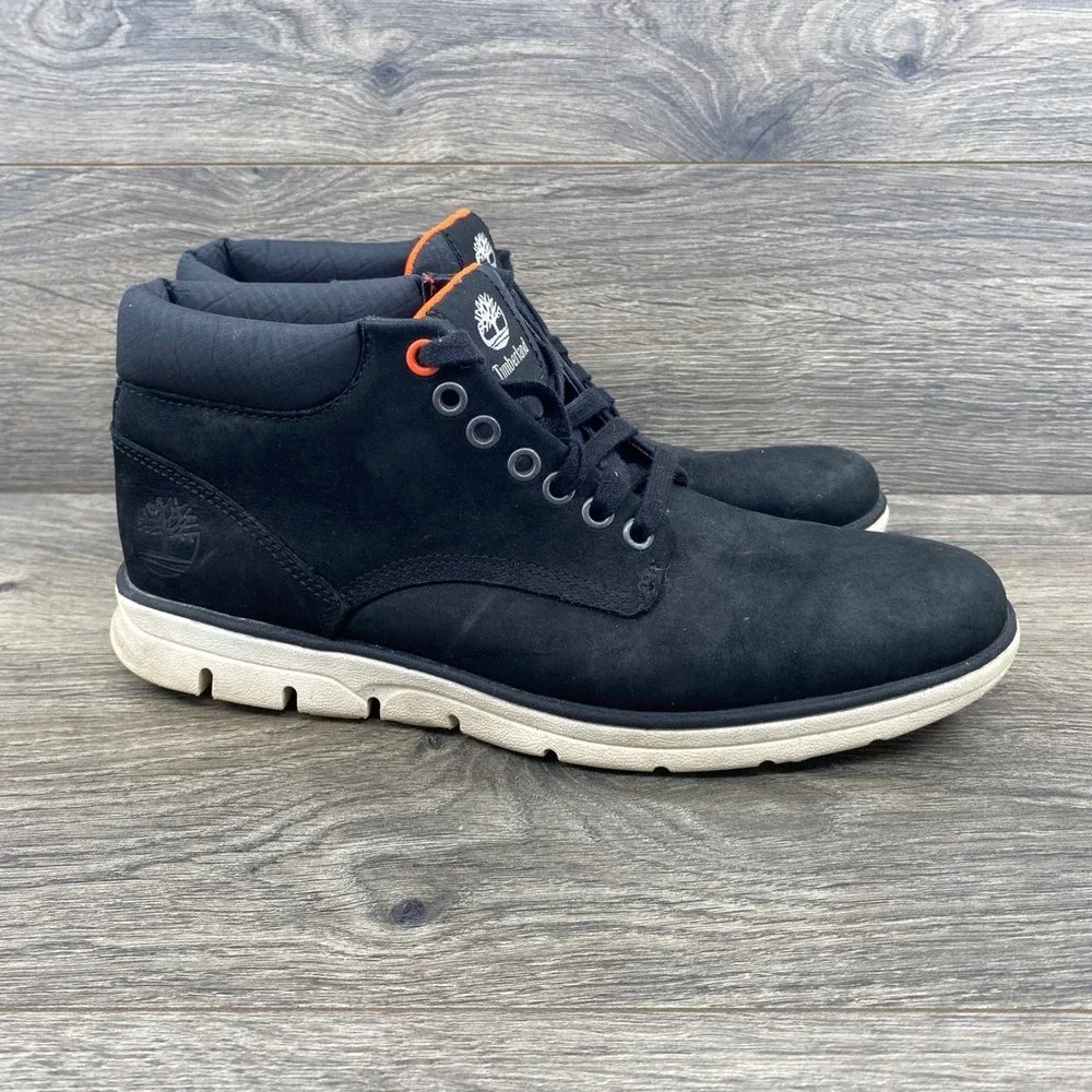 Timberland SensorFlex Chukka Boots Mens 7.5 Black Nubuck Leather A1TVB